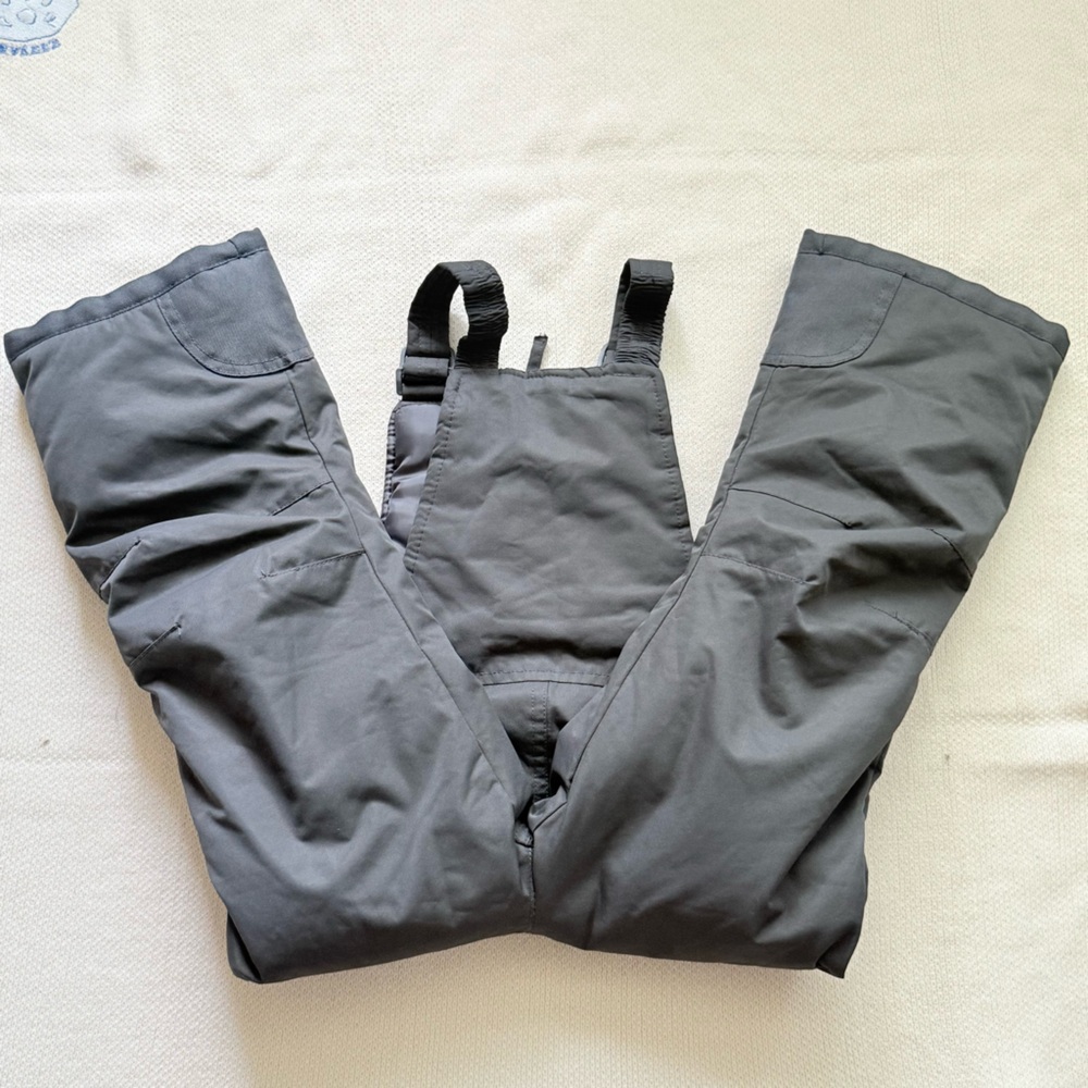 Arctix Kids color charcol Insulated Overalls size 5k - Picture 12 of 12